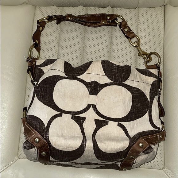 Coach Handbags - Signature Coach handbag